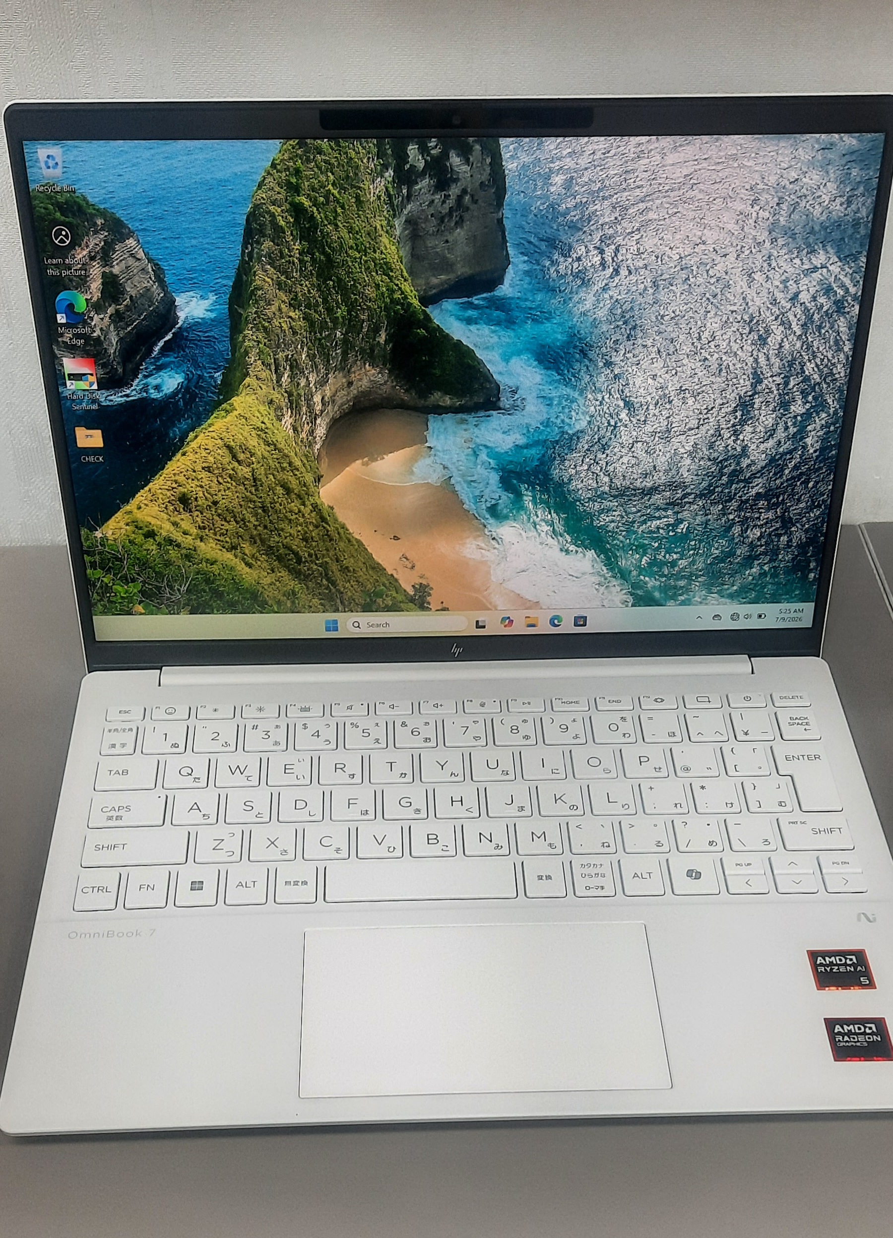 HP OMNIBOOK7 AERO
